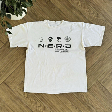 VINTAGE N.E.R.D 2002 'IN SEARCH OF' MERCH HEAVYWEIGHT WHITE T-SHIRT